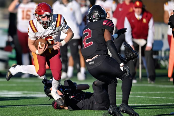 a Central Catholic Tualatin 6A Oregon football final November 22 2023 Leon Neuschwander 63